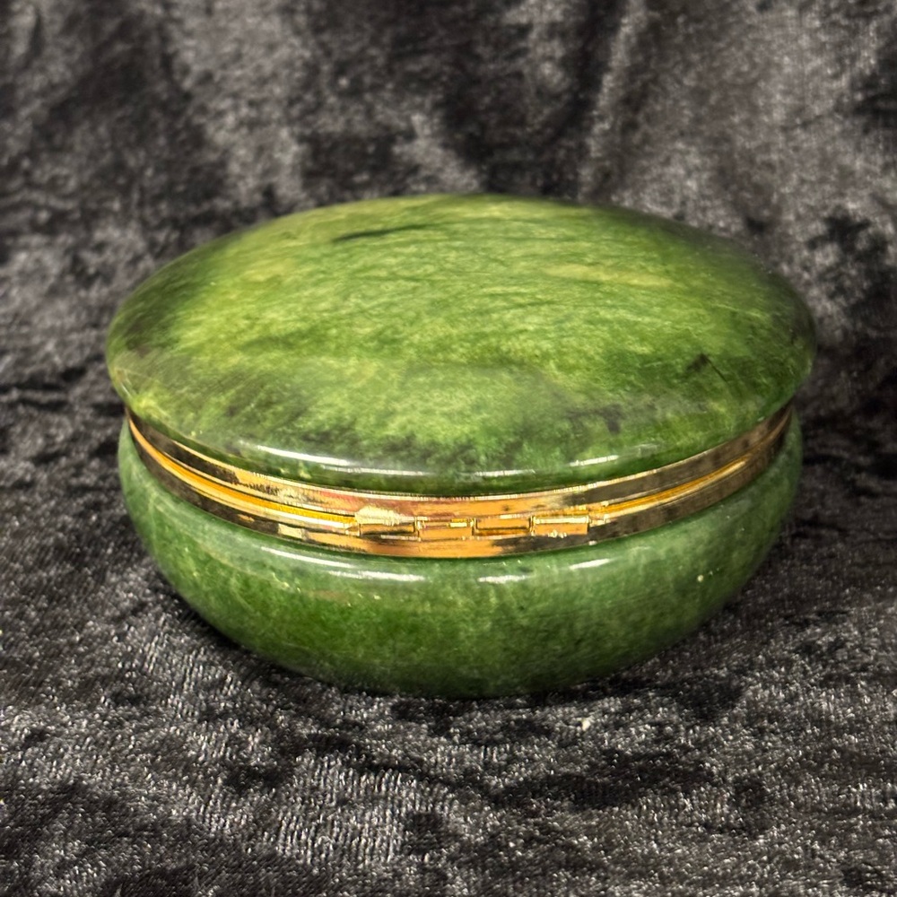 Emerald Green Alabaster Round Trinket Box with Gold Accent